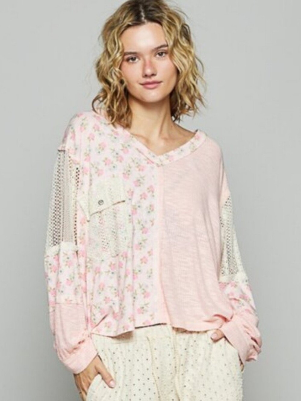 *POL Floral Patchwork Pink V-Neck Long Sleeve Top